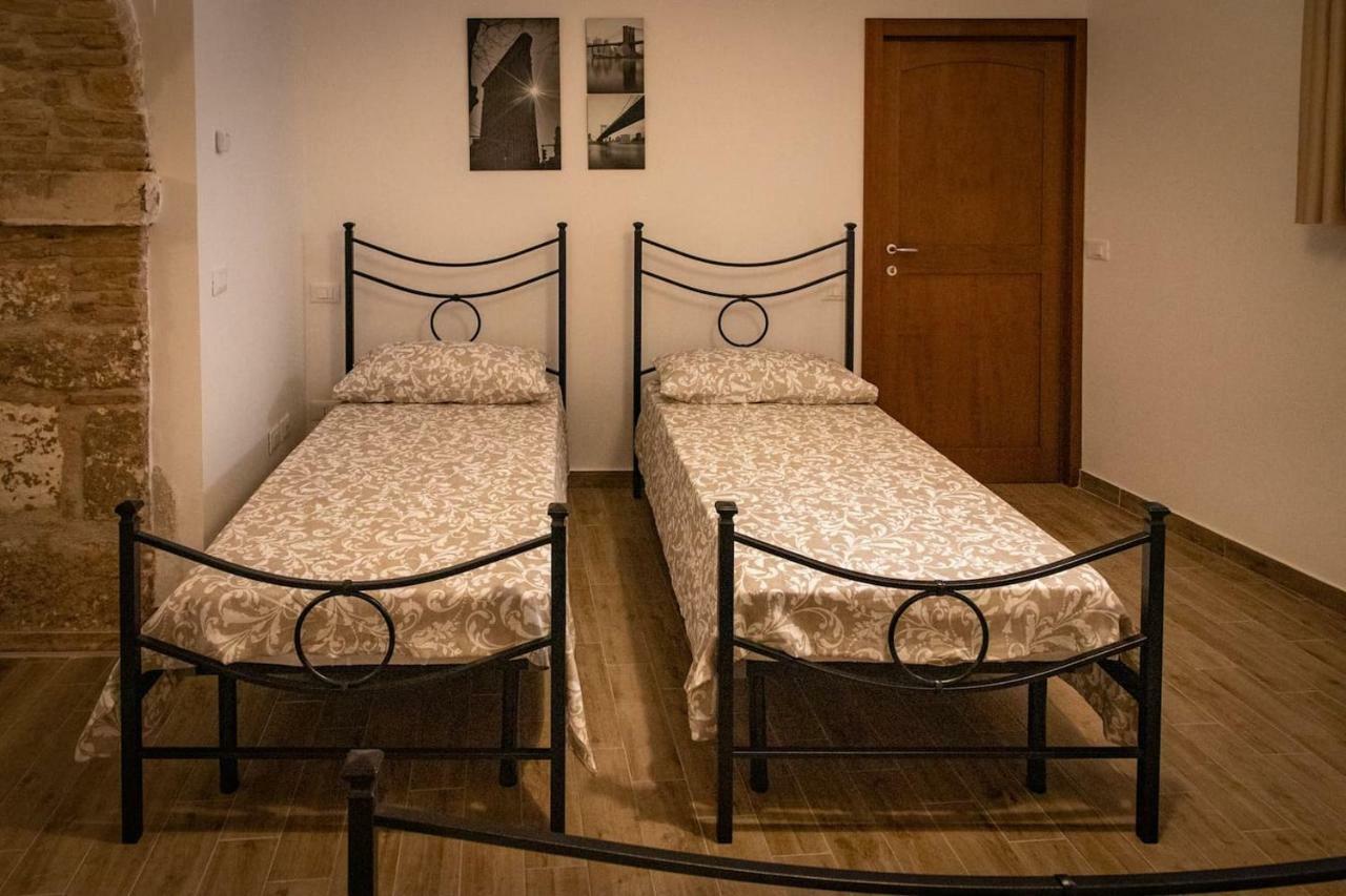 شقة Casa Concerie Quattro سولمونا المظهر الخارجي الصورة